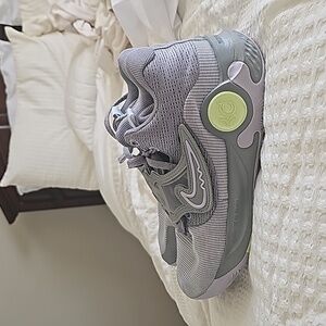 Nike KD Trey 5 x basketball shoes in grey/particle grey size 8.5